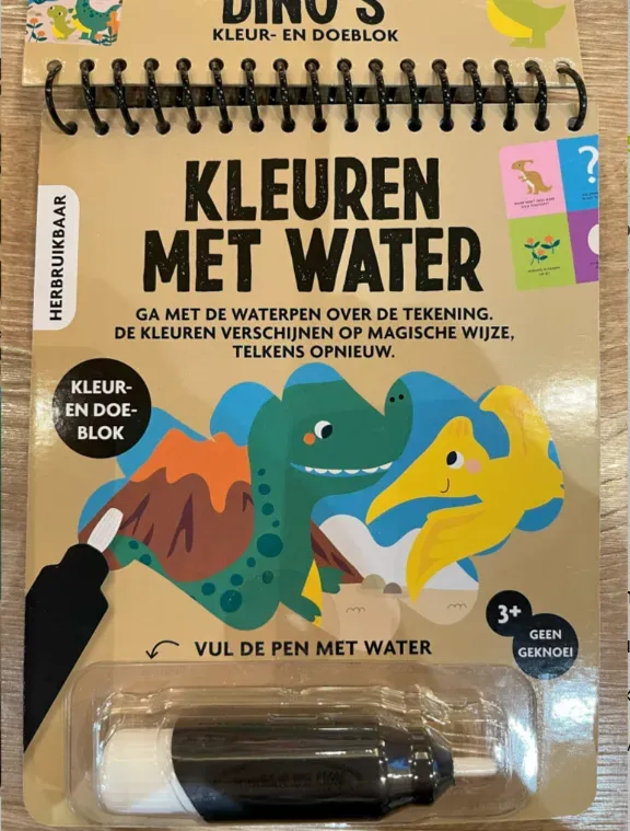 Kleuren met water - Dino - Kleur- en doeblok